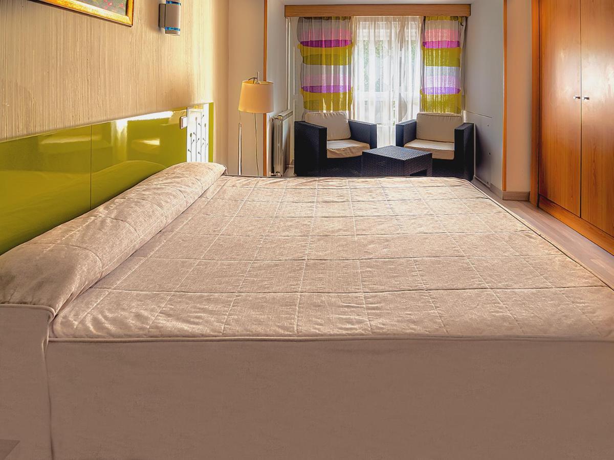 Hostal Real Aranjuez Exterior foto