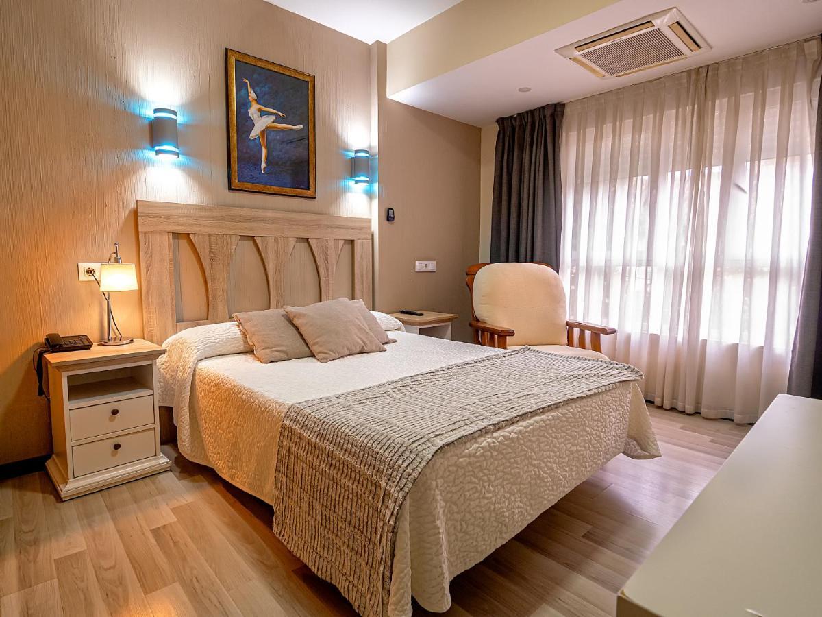 Hostal Real Aranjuez Exterior foto